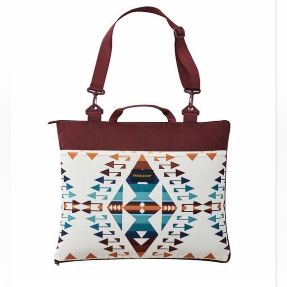 Pendleton Other - Pendleton Outdoor Packable Blanket 60 in x 72 in